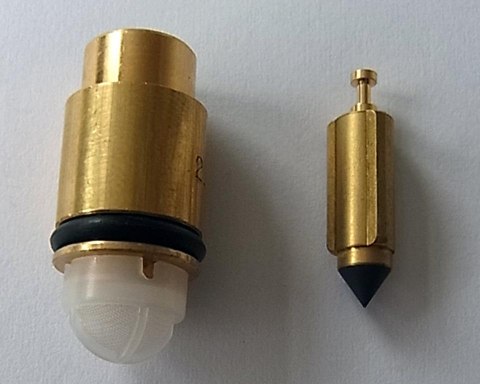 TOURMAX ZAWOREK IGLICOWY Z GNIAZDEM YAMAHA XT 350 '86-95, XT 600 '84-86 (MADE IN JAPAN)