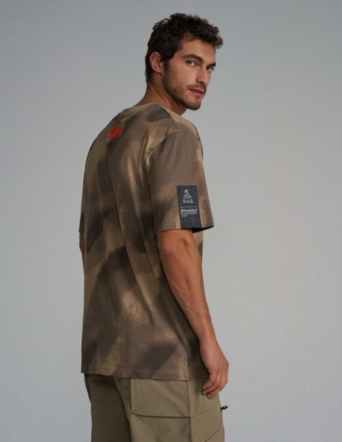 DIVERSE (2025) EXTREME TEAM KOSZULKA (T-SHIRT) DKR OV 1024 KOLOR KAMO ROZMIAR M