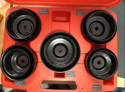 M.C. KOMPLET KLUCZY DO FILTRÓW OLEJU (10 SZT) 93MM/36 , 74/76MM/15 , 65/67MM/14 , 100MM/15 , 76MM/30 , 93MM/15 , 76MM/14 , 80MM/ M.C.