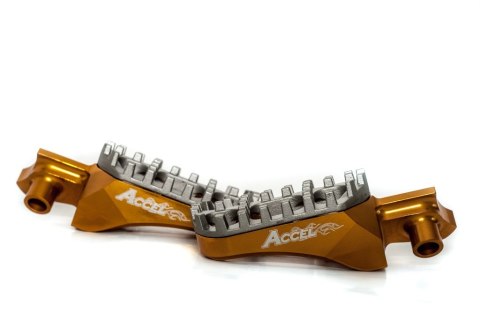 ACCEL PODNÓŻKI SUZUKI RMZ250/450 '08-'17, ALUMINIUM T7075, KOLOR ZŁOTY, REGULOWANA SZEROKOŚĆ (KPL. 2 SZT) - PROMOCJA