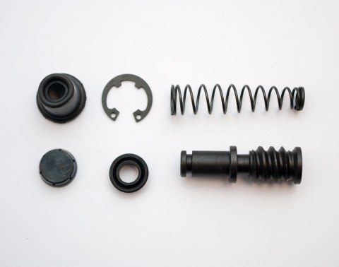 BRONCO ZESTAW NAPRAWCZY POMPY HAMULCOWEJ PRZÓD HONDA TRX 400FW 95-03, 450 ES/S 98-01, 450 FE/FM 02-04, 500FA 01-04 (MSB-104)