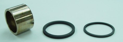 TOURMAX TŁOCZEK ZACISKU HAMULCOWEGO Z USZCZELNIACZAMI SUZUKI GSXR 750`86-87, GSXR1100`86-88 (MADE IN JAPAN) - WYPRZEDAŻ