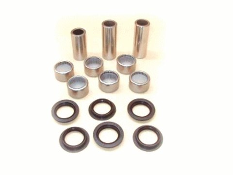 AMEX WYPRZEDAŻ ZESTAW NAPRAWCZY ŁĄCZNIKA (PRZEGUBU) WAHACZA SUZUKI RM 125/250 98-99