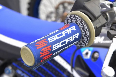 SCAR RACING NAKŁADKI OCHRONNE NA MANETKI KOLOR NIEBIESKI/BIAŁY/CZERWONY