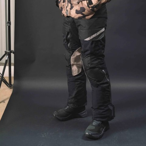 LEATT NOWOŚĆ SPODNIE ADV FLOWTOUR 7.5 STEALTH KOLOR CZARNY ROZMIAR XXL