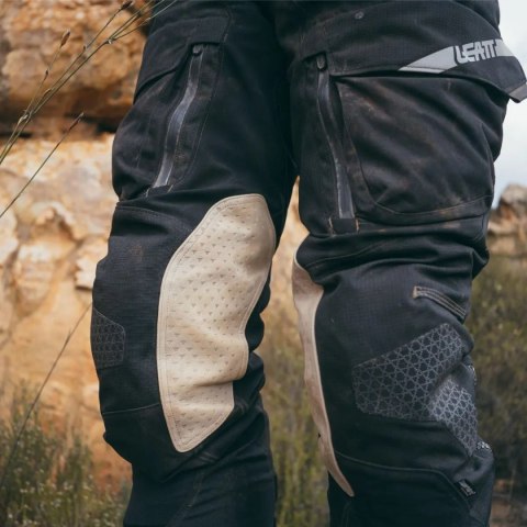 LEATT NOWOŚĆ SPODNIE ADV MULTITOUR 7.5 STEALTH KOLOR CZARNY/ZŁOTY ROZMIAR XXL