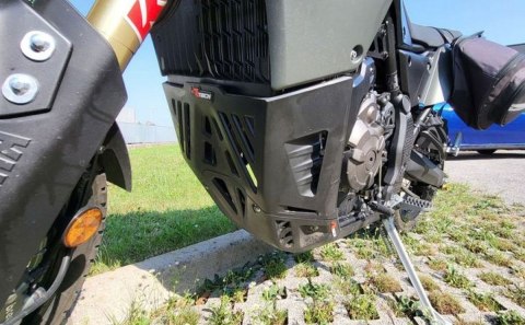 RACETECH (RTECH) 2024/07 OSŁONA SILNIKA Z TECHNOPOLIMERU (GÓRNA) T7 REVOLUTION YAMAHA TENERE 700 '19-'24 KOLOR CZARNY